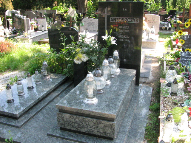 Grób Andrzej Antoszczyk