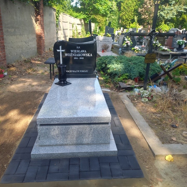 Grób Wiesława  Woźniakowska