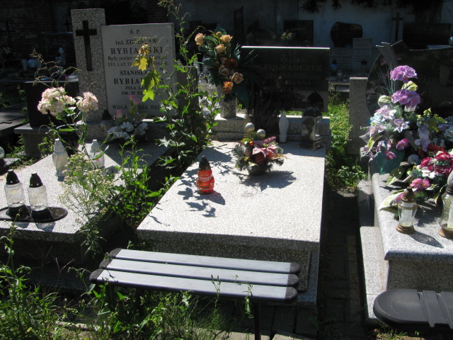 Grób Feliks Folwarczyk