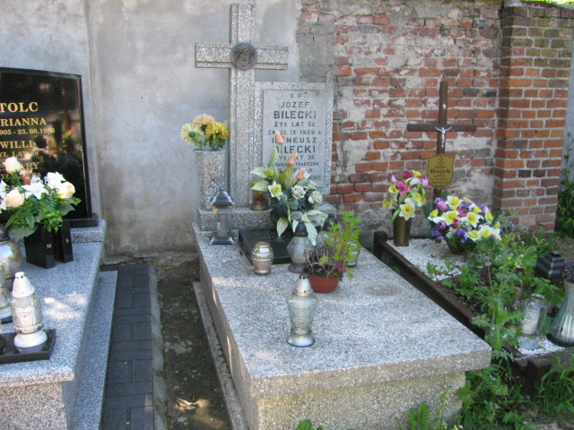 Grób Ireneusz Bielecki
