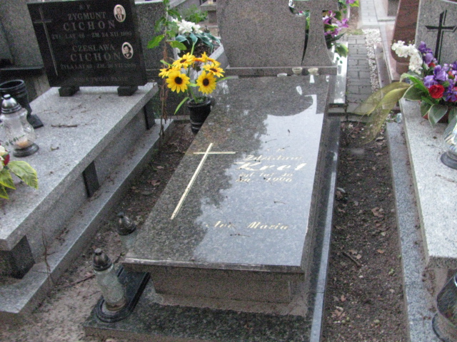Grób Zdzisław Kret