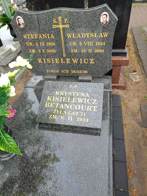 Grób Władysław Kisiewicz